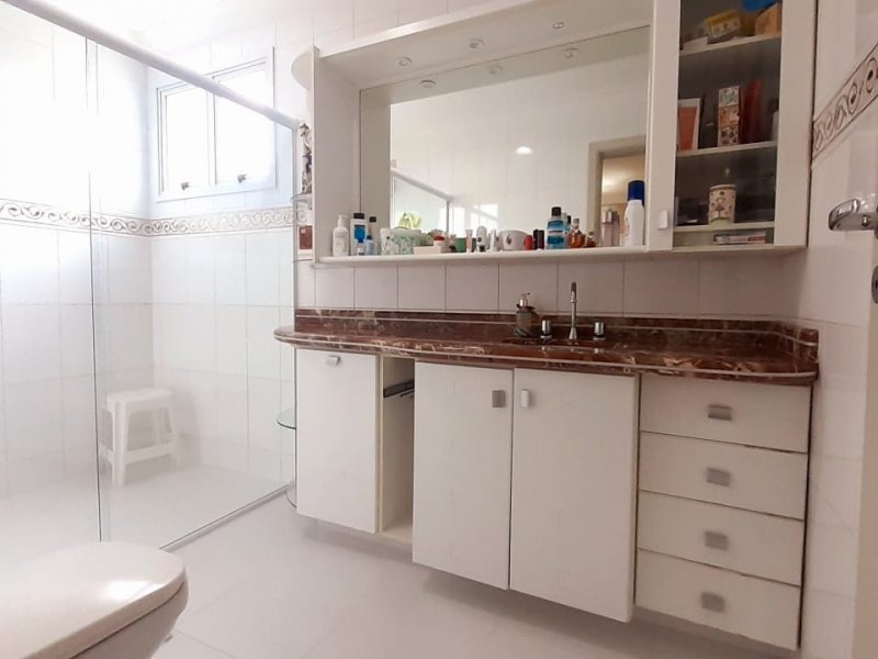 imóvel com 180m² - Vila Adyana - Sao Jose dos Campos