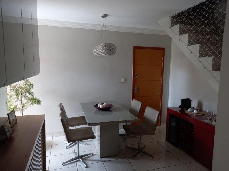 Cobertura à venda Alvorada com 110m² e 2 quartos por R$ 330.000 - 748725519-20210213-094828.jpg