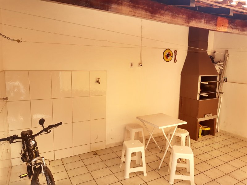 Casa à venda Jardim Atílio Silvano com 125m² e 2 quartos por R$ 270.000 - 4640326-img-20210327-115244623-hdr.jpg