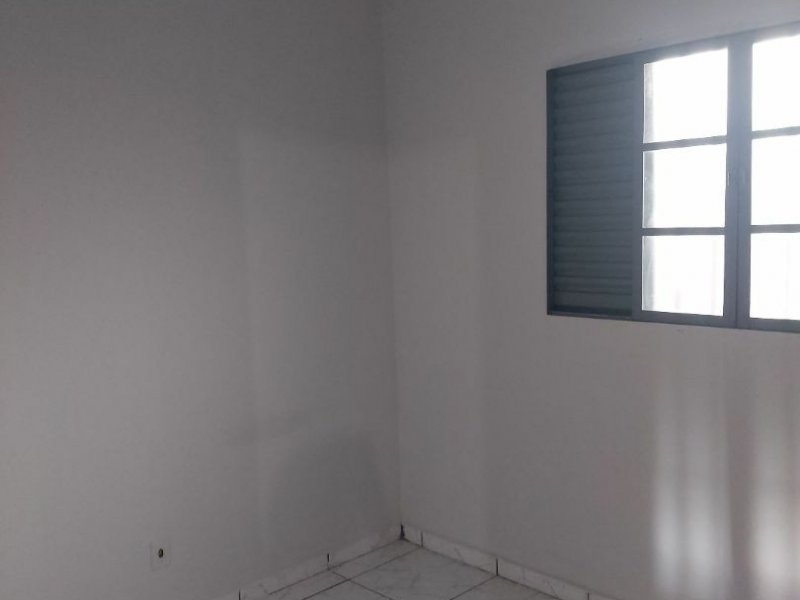 Casa à venda São Sebastião com 200m² e 2 quartos por R$ 115.000 - 626351275-5ab71249-6f7d-47f4-88cf-f8a008698e36.jpg