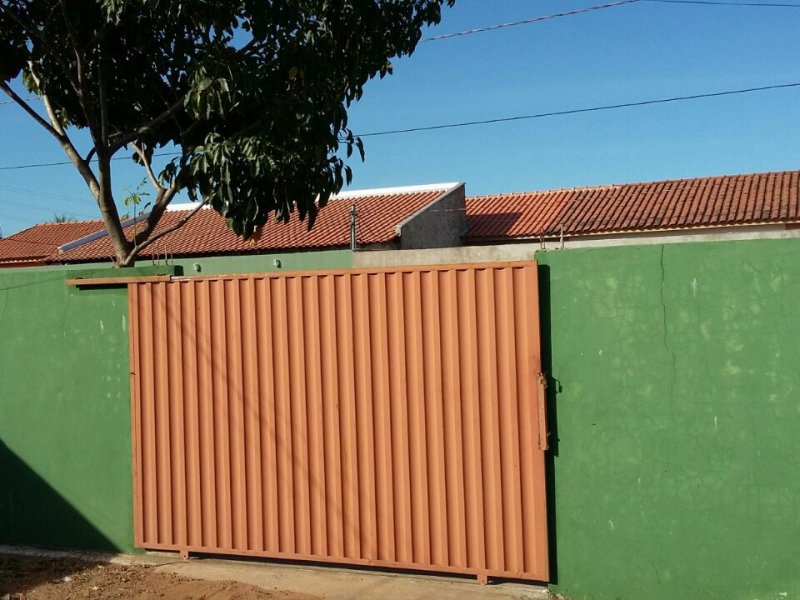 Casa à venda São Sebastião com 200m² e 2 quartos por R$ 115.000 - 949890942-9dc5a997-f7fc-44b3-bc27-08b242a91514.jpg