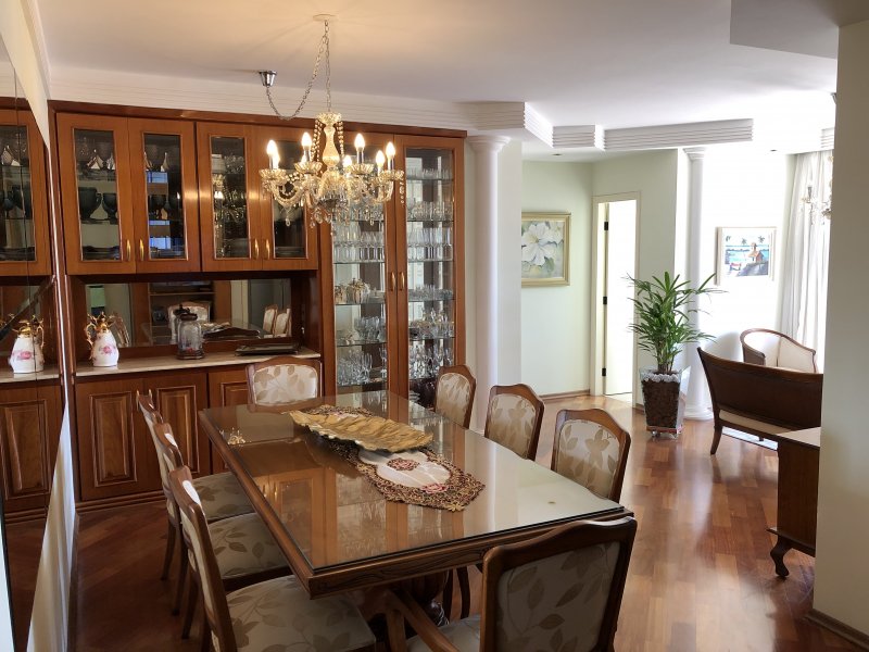 imóvel com 130m² - Vila Adyana - Sao Jose dos Campos