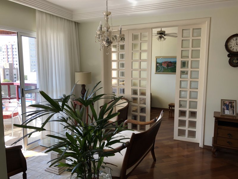 imóvel com 130m² - Vila Adyana - Sao Jose dos Campos