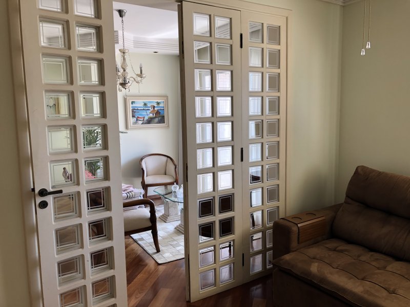 imóvel com 130m² - Vila Adyana - Sao Jose dos Campos