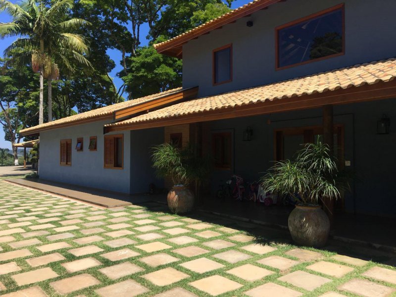 imóvel com 24m² - Jardim Ikes - Itaquaquecetuba