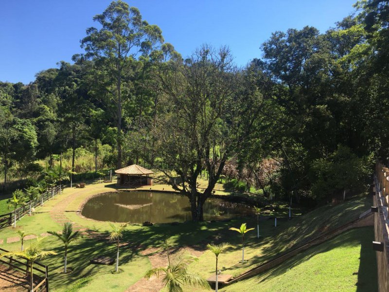 imóvel com 24m² - Jardim Ikes - Itaquaquecetuba