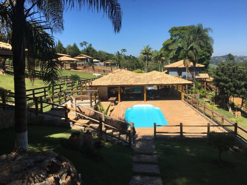 imóvel com 24m² - Jardim Ikes - Itaquaquecetuba