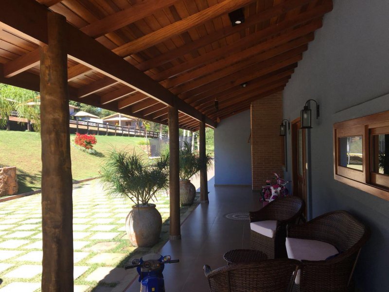 imóvel com 24m² - Jardim Ikes - Itaquaquecetuba