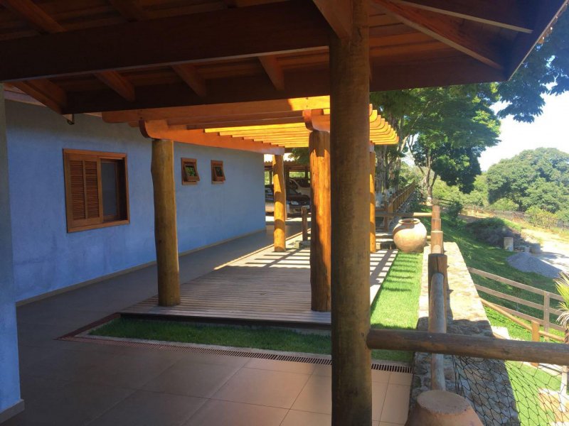 imóvel com 24m² - Jardim Ikes - Itaquaquecetuba