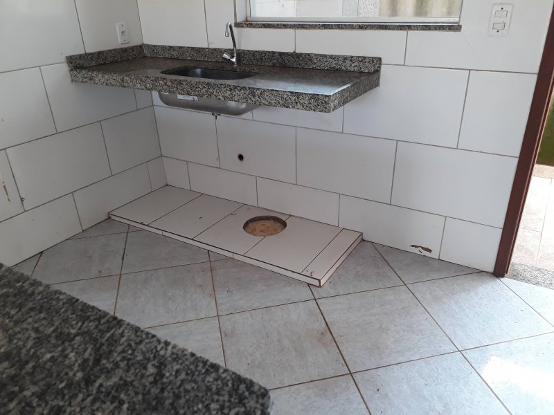 Casa à venda Londrina com 96m² e 2 quartos por R$ 170.000 - 1445042015-20201115-110010.jpg
