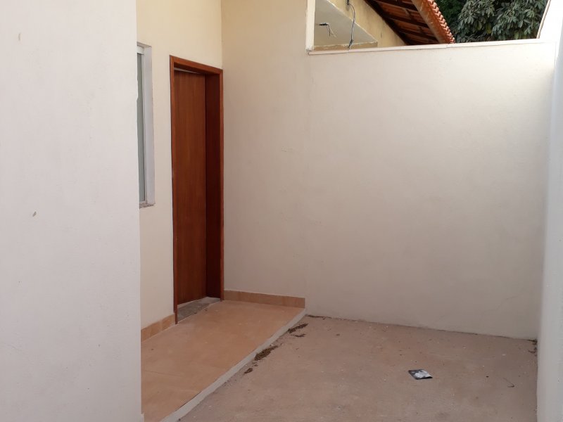 Casa à venda Londrina com 96m² e 2 quartos por R$ 170.000 - 669602769-20170806-140616.jpg