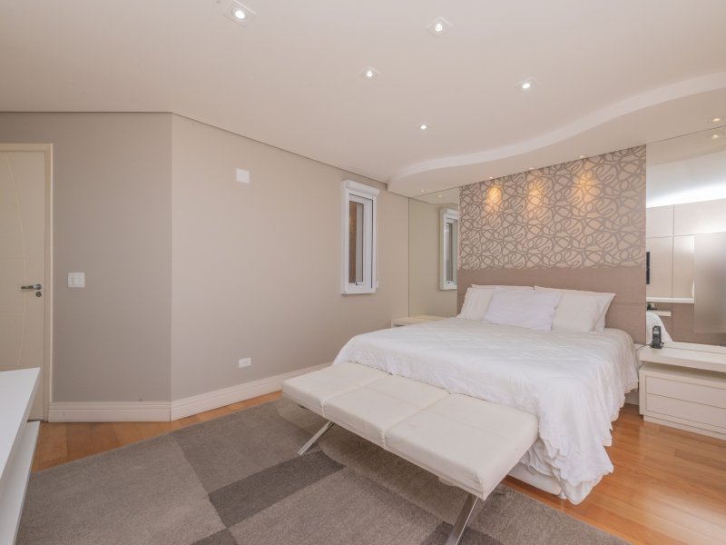 imóvel com 231m² - Boa Vista - Curitiba