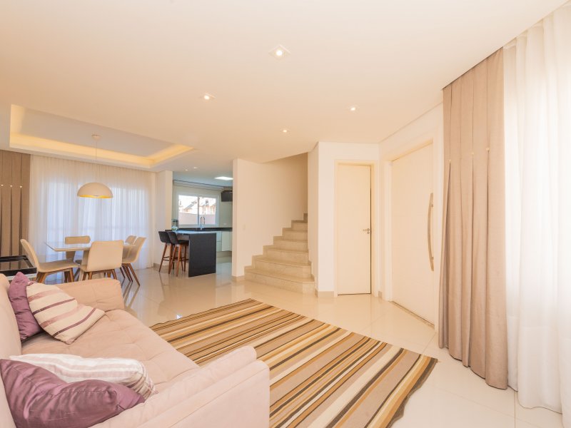 imóvel com 231m² - Boa Vista - Curitiba