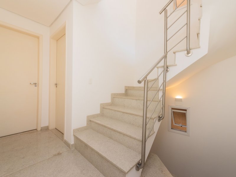 imóvel com 231m² - Boa Vista - Curitiba