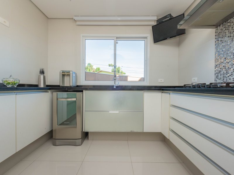 imóvel com 231m² - Boa Vista - Curitiba