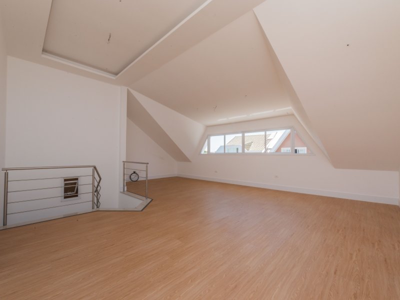 imóvel com 231m² - Boa Vista - Curitiba