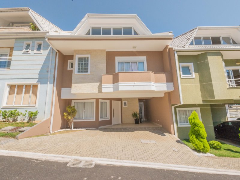 imóvel com 231m² - Boa Vista - Curitiba