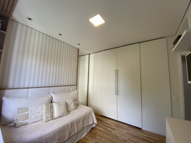 Apartamento à venda Vila Sofia com 189m² e 3 quartos por R$ 1.990.000 - 1976890371-c4d811f0-a059-48ae-b97d-4add883468b1.jpeg