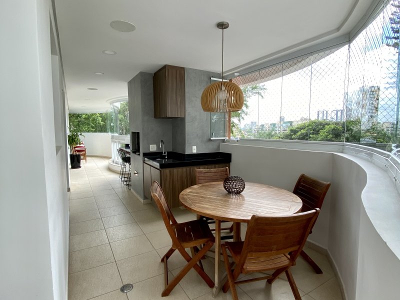 Apartamento à venda Vila Sofia com 189m² e 3 quartos por R$ 1.990.000 - 695271765-40006d44-1053-4005-973e-9a8958c77023.jpeg