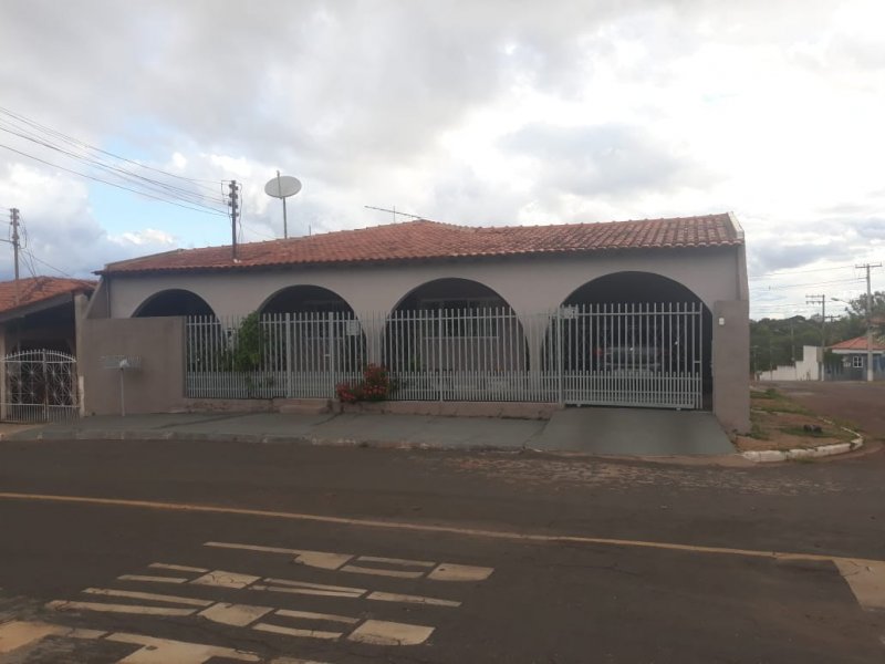 Casa à venda Cpa I com 280m² e 2 quartos por R$ 385.000 - 835838281-img-20210302-wa0042.jpg