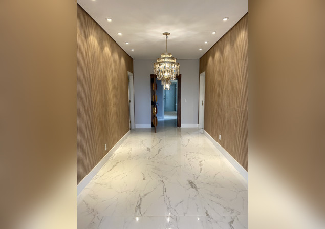 imóvel com 515m²