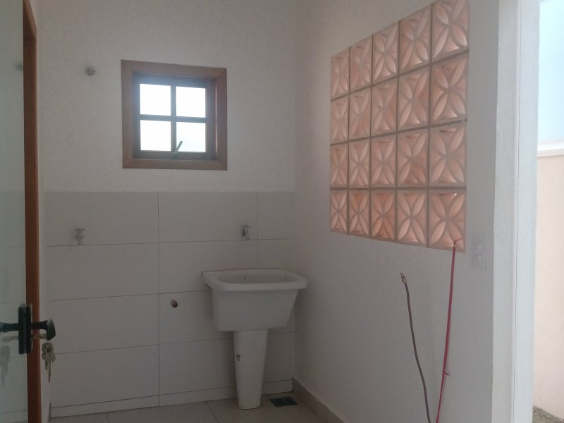 Casa de condomínio à venda Jardim D'icarai com 152m² e 3 quartos por R$ 675.000 - 1025094913-img-20210421-144847913.jpg