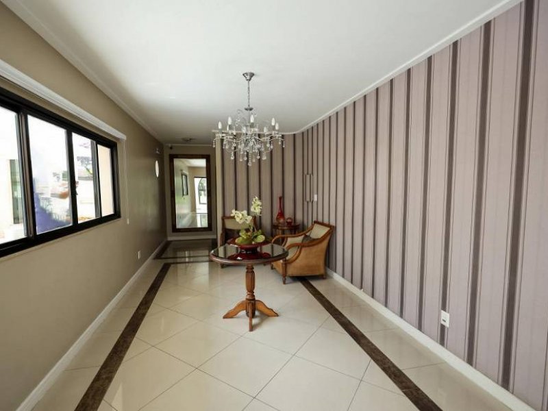 Apartamento à venda Centro com 139m² e 3 quartos por R$ 690.000 - 1945289886-7d0869e8df77331f0516c773f0b230f3.jpg