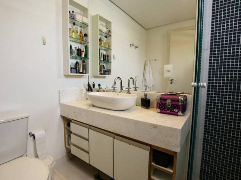 Apartamento à venda Centro com 139m² e 3 quartos por R$ 690.000 - 240166172-89689120df975fbea4ae031b0f837d6f.jpg