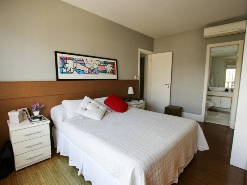 Apartamento à venda Centro com 139m² e 3 quartos por R$ 690.000 - 760512466-f89566cfd9edd39f36e7b67a91b55718.jpg