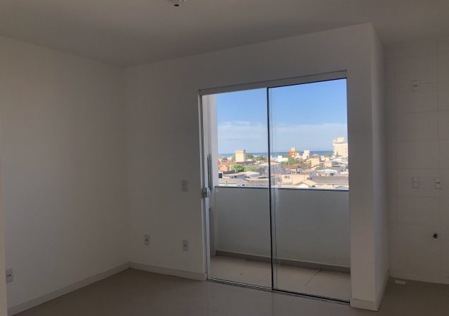 imóvel com 76m²