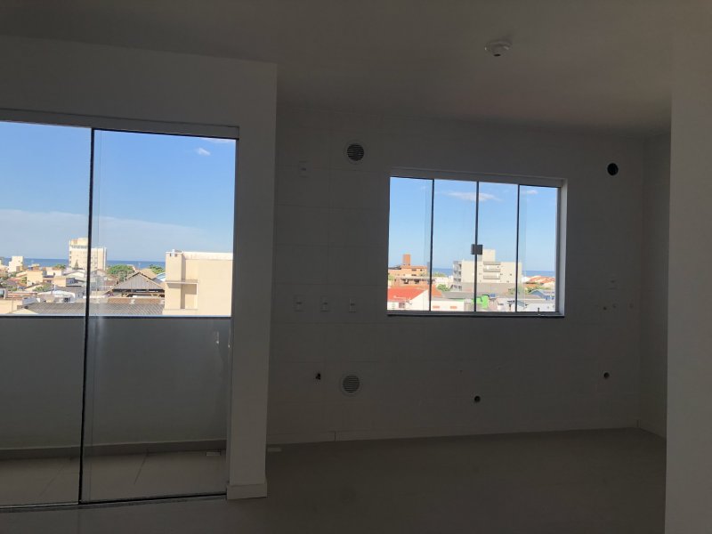 imóvel com 76m² - centro - Navegantes