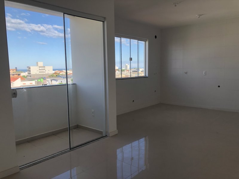 imóvel com 76m² - centro - Navegantes