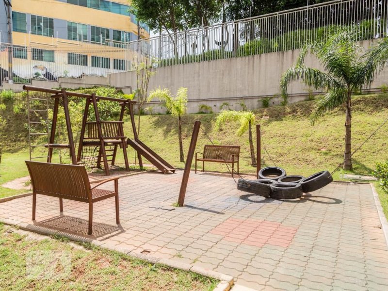 Apartamento à venda Jardim Guairaca com 60m² e 2 quartos por R$ 400.000 - 1817598383-playground-2.jpeg