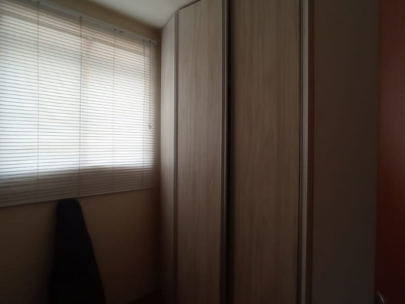 Apartamento à venda Capão Raso com 58m² e 3 quartos por R$ 205.000 - 821083177-img-20210505-wa0028.jpg