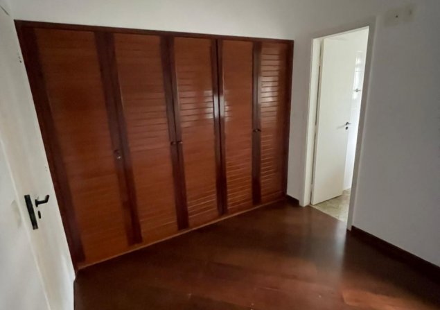imóvel com 66m²