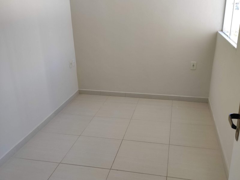 imóvel com 100m² - Riviera Fluminense - Macaé