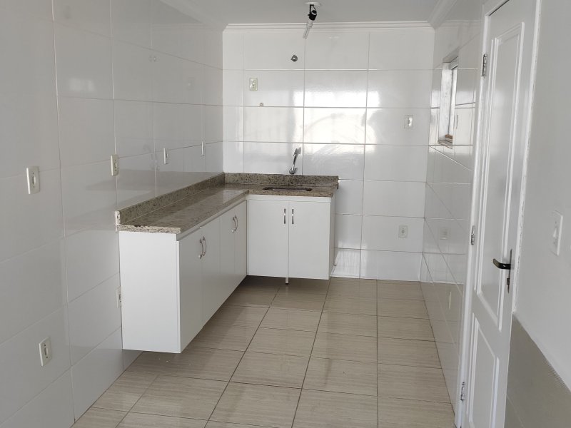 imóvel com 100m² - Riviera Fluminense - Macaé