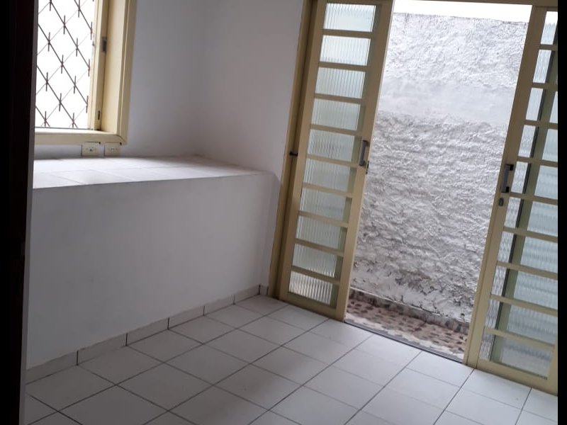 Casa à venda Centro com 218m² e 4 quartos por R$ 590.000 - 1913230450-escritorio-1.jpeg