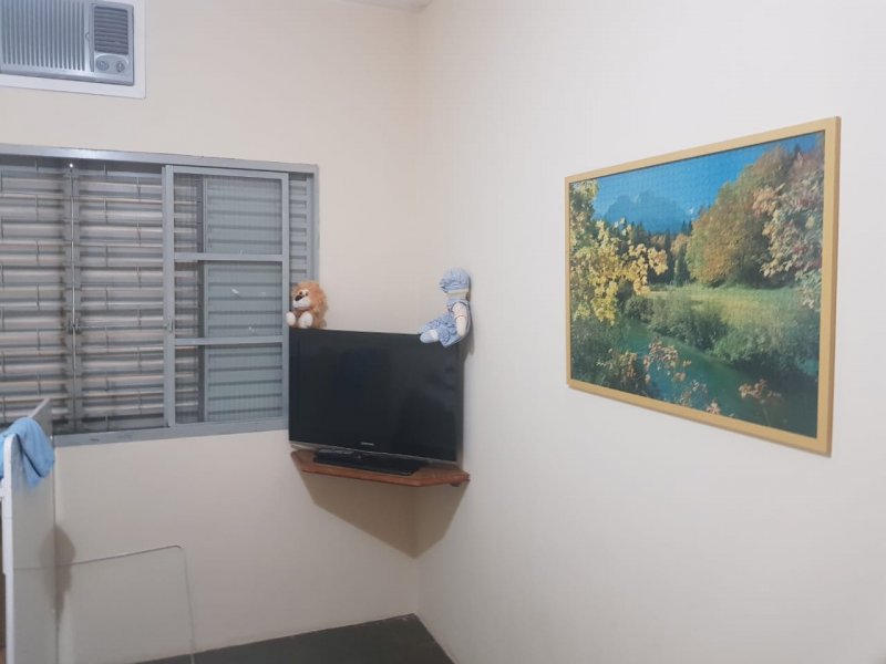 Casa à venda Parque Quinta das Paineiras com 351m² e 4 quartos por R$ 650.000 - 338472492-foto-quarto-2.jpg