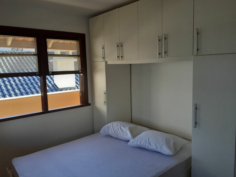 imóvel com 180m² - Praia da Enseada - São Francisco do Sul