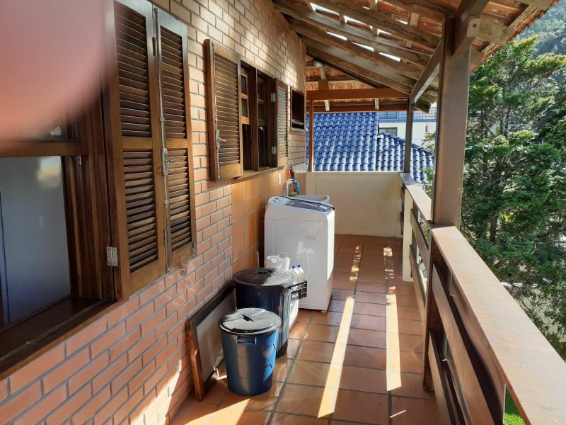 imóvel com 180m² - Praia da Enseada - São Francisco do Sul