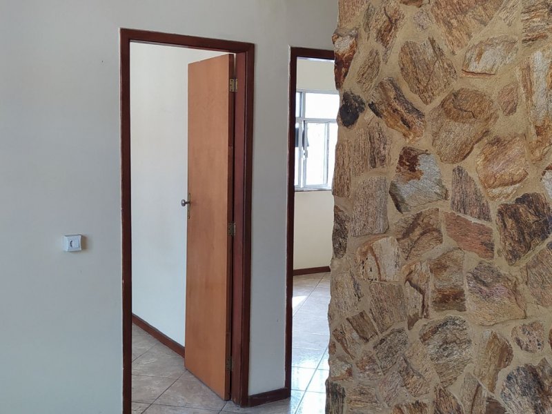 Apartamento à venda Pavuna com 50m² e 2 quartos por R$ 120.000 - 1515069136-814dcfd4-3693-4d50-ad60-c7ba44307f20.jpg