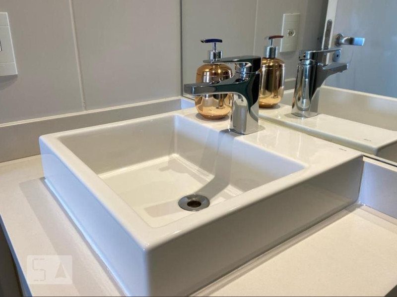 Apartamento à venda Vila Andrade com 40m² e 1 quarto por R$ 450.000 - pia-banheiro.jpeg