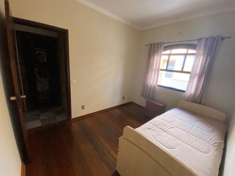 Casa à venda Itaquera com 220m² e 4 quartos por R$ 980.000 - 1173671868-27.jpg