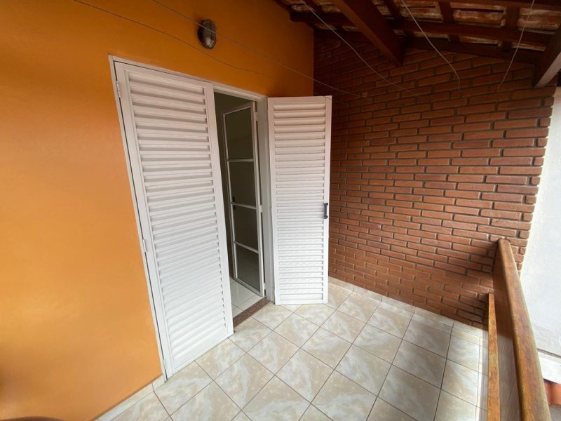 Casa à venda Itaquera com 220m² e 4 quartos por R$ 980.000 - 258289831-46-1.jpeg
