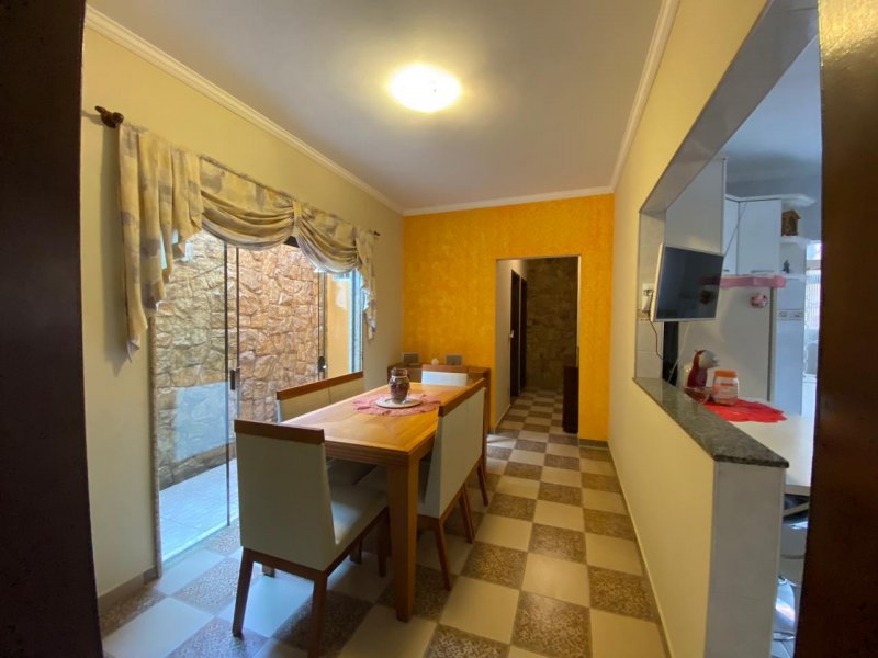 Casa à venda Itaquera com 220m² e 4 quartos por R$ 980.000 - 269909505-11.jpg