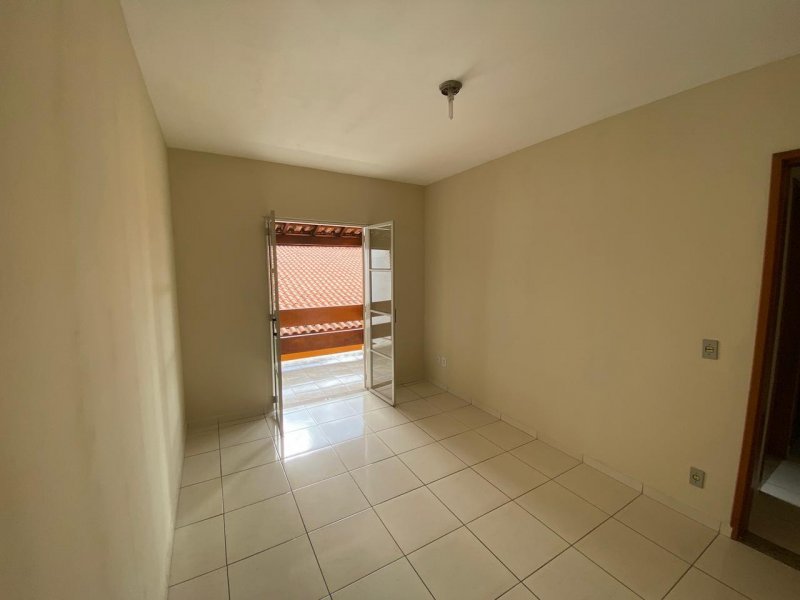 Casa à venda Itaquera com 220m² e 4 quartos por R$ 980.000 - 338012548-46.jpg
