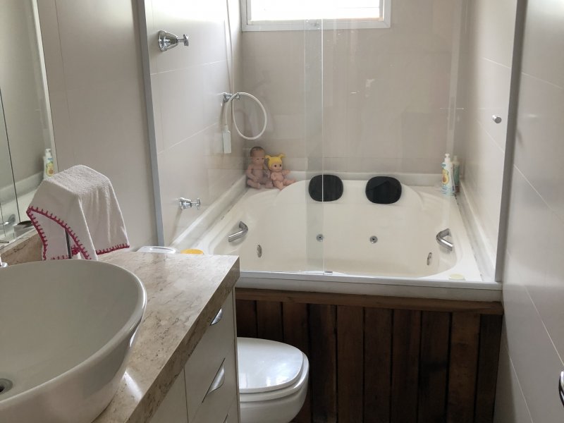 Casa de condomínio à venda Portal dos Gramados com 160m² e 3 quartos por R$ 860.000 - 1910794480-15c42884-c8ca-4cc8-b731-63f81111248d.jpeg