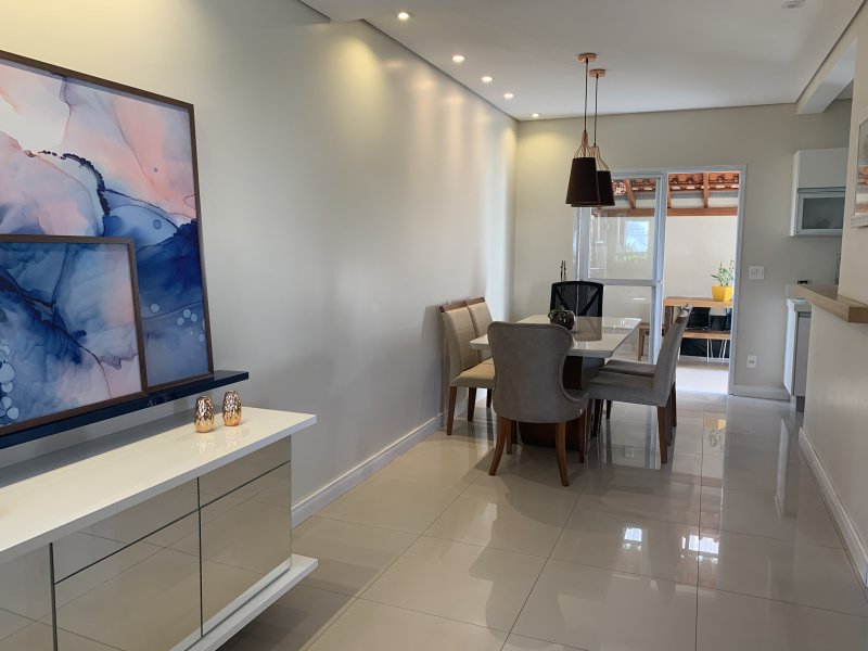 imóvel com 200m² - Parque Rural Fazenda Santa Cândida - Campinas