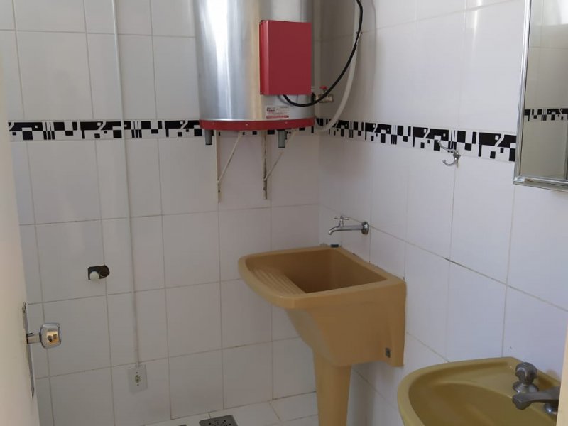 Apartamento à venda Centro Histórico com 45m² e 1 quarto por R$ 360.000 - 1873893592-banho.jpeg